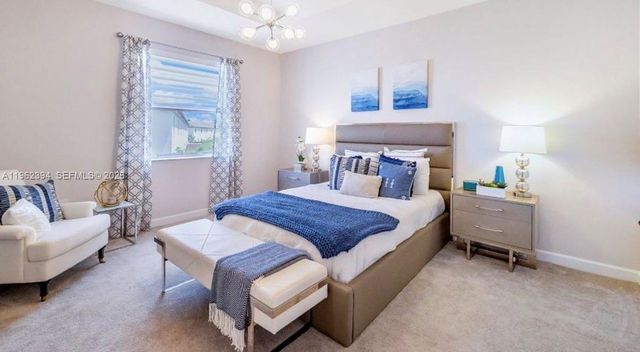 2810 SE 24th Ave, Homestead, FL 33035