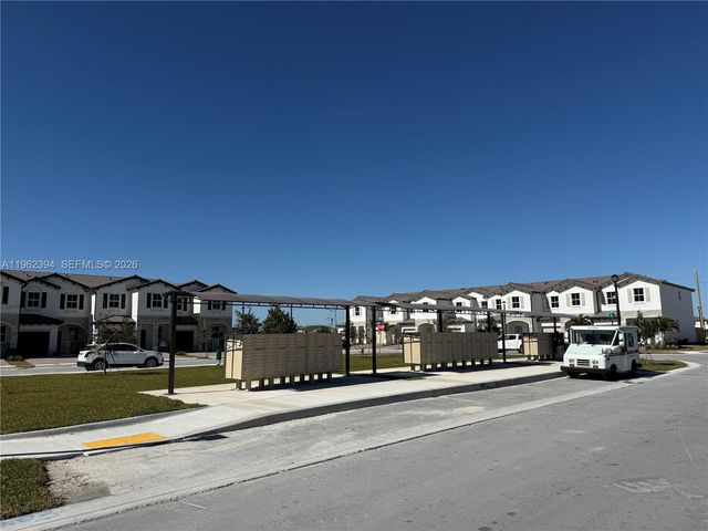 2810 SE 24th Ave, Homestead, FL 33035