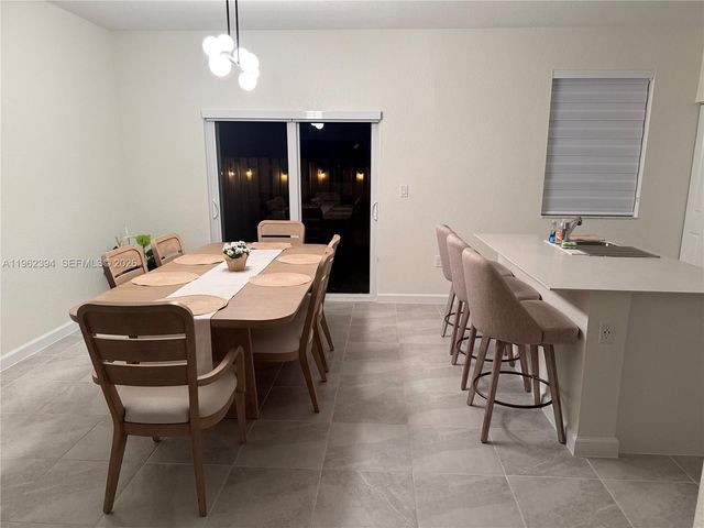 2810 SE 24th Ave, Homestead, FL 33035