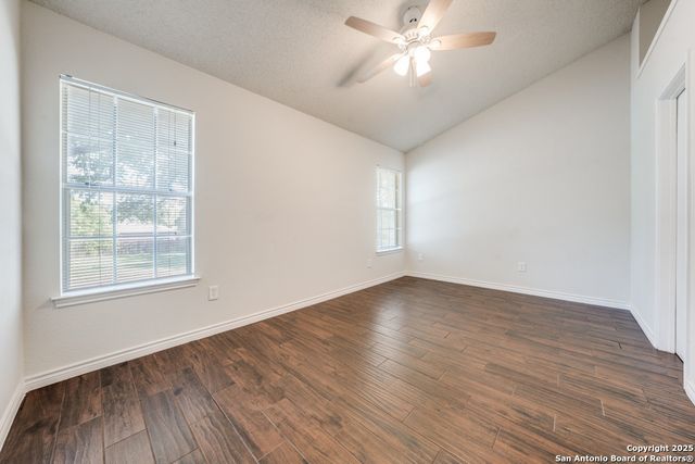 10254 Dover Rdg Apt 204, San Antonio, TX 78250