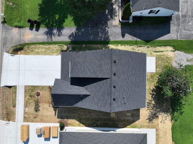 98 Donna Dr, Hendersonville, TN 37075