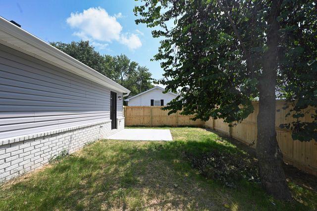 98 Donna Dr, Hendersonville, TN 37075