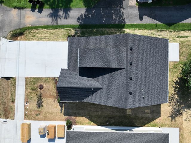 98 Donna Dr, Hendersonville, TN 37075