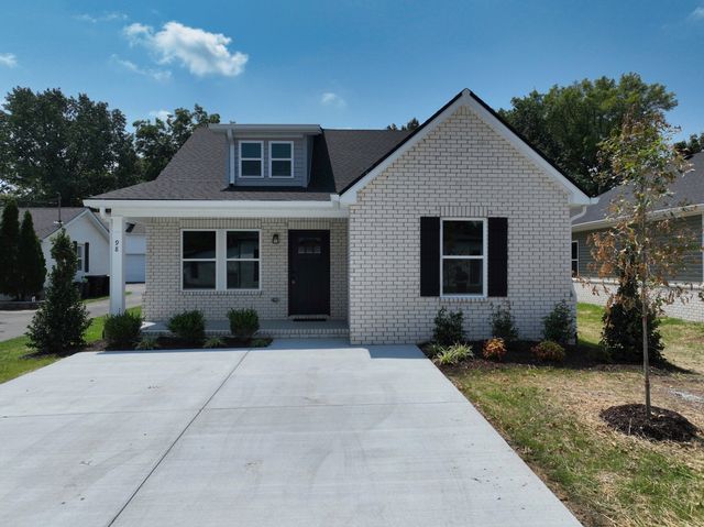 98 Donna Dr, Hendersonville, TN 37075