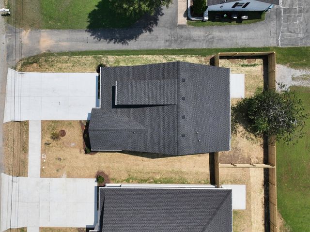 98 Donna Dr, Hendersonville, TN 37075