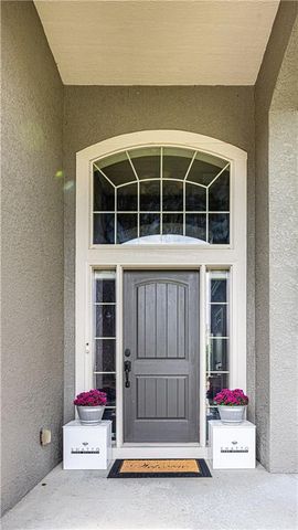 212 SW Ansel Adams Drive, Lee's Summit, MO 64081