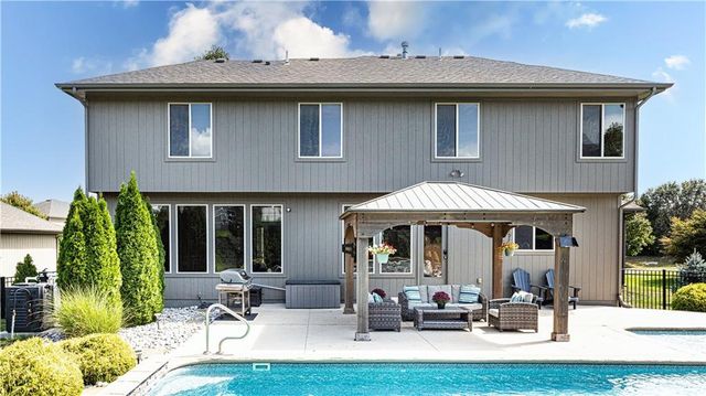 212 SW Ansel Adams Drive, Lee's Summit, MO 64081