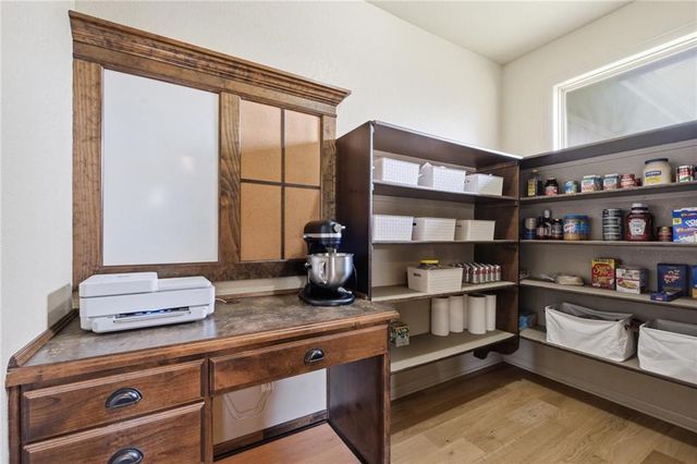 212 SW Ansel Adams Drive, Lee's Summit, MO 64081