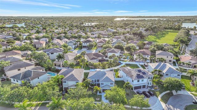 2102 SW 176th Avenue, Miramar, FL 33029