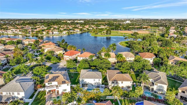2102 SW 176th Avenue, Miramar, FL 33029