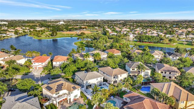 2102 SW 176th Avenue, Miramar, FL 33029
