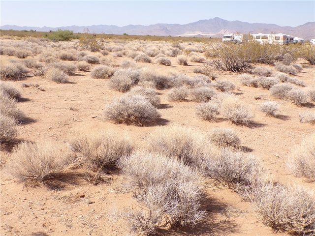 Lot 13 N Ajo Road, Golden Valley, AZ 86413