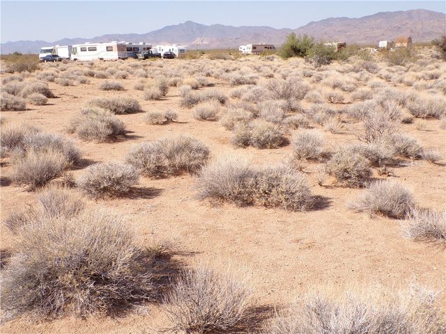 Lot 13 N Ajo Road, Golden Valley, AZ 86413