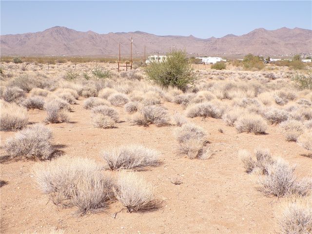 Lot 13 N Ajo Road, Golden Valley, AZ 86413