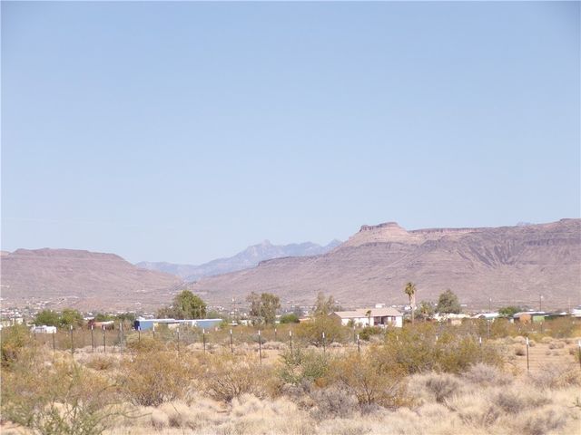 Lot 13 N Ajo Road, Golden Valley, AZ 86413