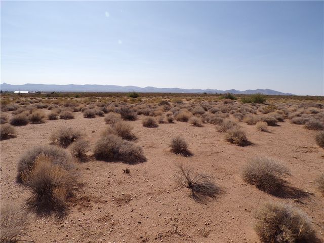 Lot 13 N Ajo Road, Golden Valley, AZ 86413