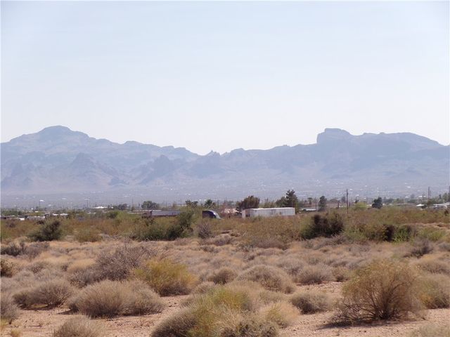 Lot 13 N Ajo Road, Golden Valley, AZ 86413