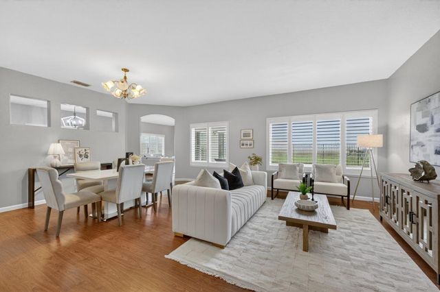 8869 Jessup Ct, Elk Grove, CA 95758