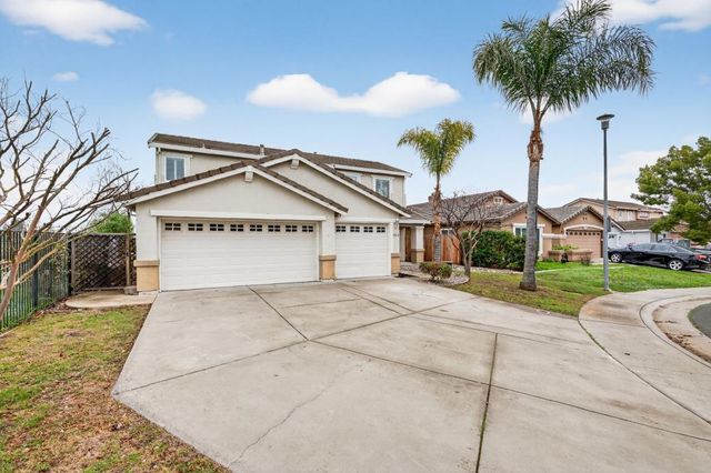 8869 Jessup Ct, Elk Grove, CA 95758