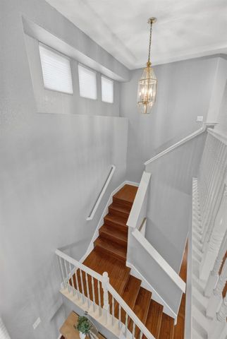 8869 Jessup Ct, Elk Grove, CA 95758