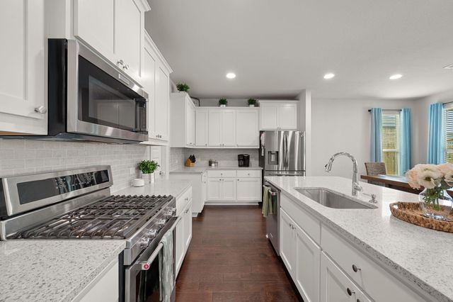 7315 Leonardo DR, Round Rock, TX 78665