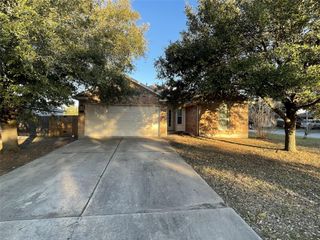 602 Losoya CT, Hutto, TX 78634