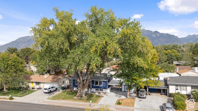 8731 S GLADIATOR WAY, Sandy, UT 84094