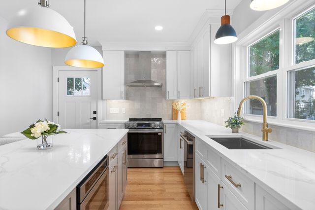 21 Farrington Street 2, Arlington, MA 02474