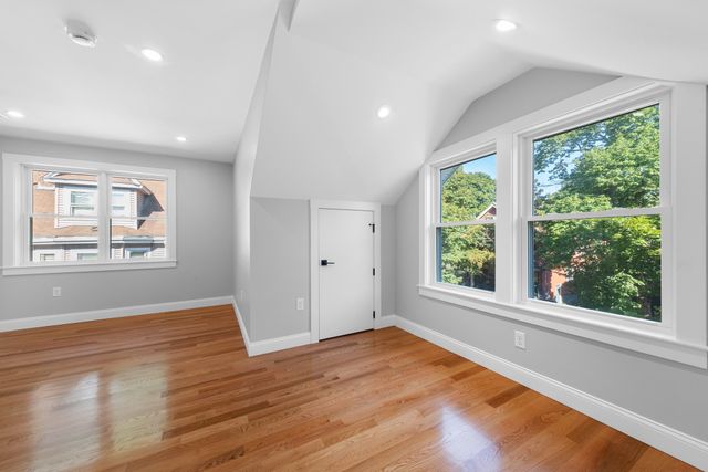 21 Farrington Street 2, Arlington, MA 02474