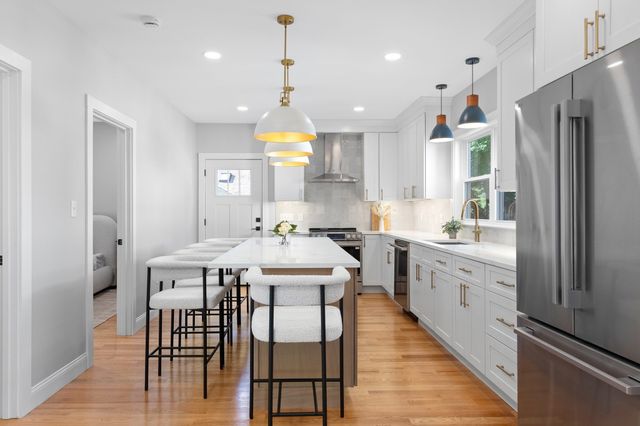21 Farrington Street 2, Arlington, MA 02474