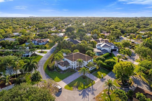 16449 SW 84th Pl, Palmetto Bay, FL 33157