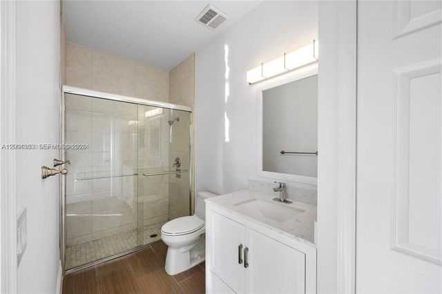 16449 SW 84th Pl, Palmetto Bay, FL 33157