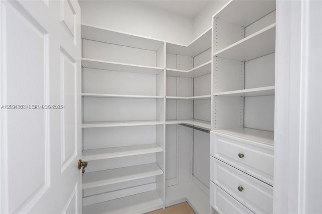 16449 SW 84th Pl, Palmetto Bay, FL 33157