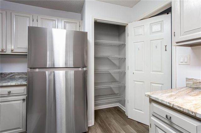 605 Garden Court, Atlanta, GA 30328