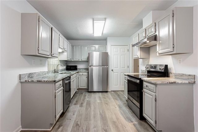 605 Garden Court, Atlanta, GA 30328