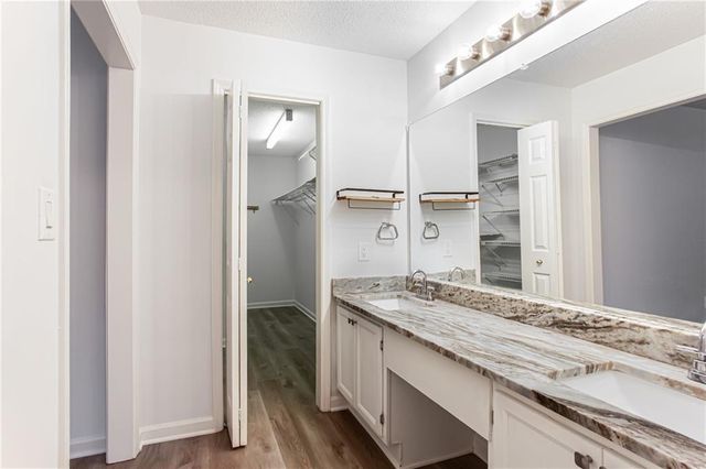605 Garden Court, Atlanta, GA 30328