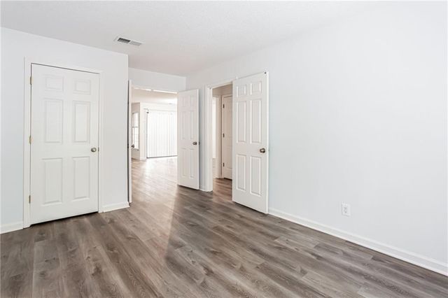 605 Garden Court, Atlanta, GA 30328