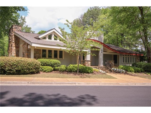 605 Garden Court, Atlanta, GA 30328