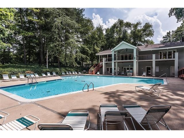605 Garden Court, Atlanta, GA 30328