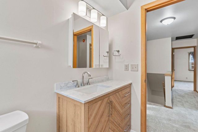 8934 W Tripoli AVENUE, Milwaukee, WI 53228