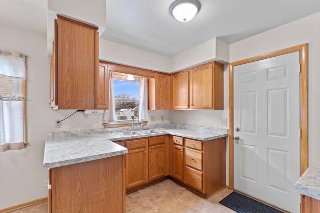 8934 W Tripoli AVENUE, Milwaukee, WI 53228