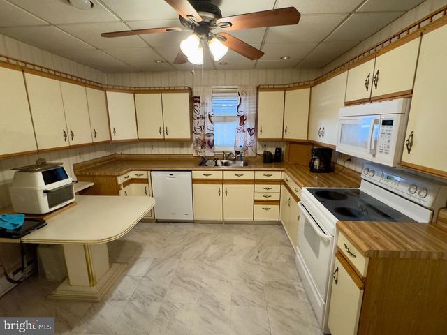 58 DUBOIS AVENUE AVE, Bridgeton, NJ 08302