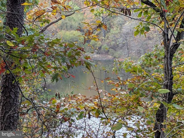 181 BROOK VIEW RD, Front Royal, VA 22630