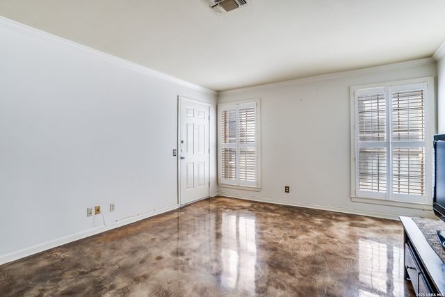 5359 Fredericksburg Rd Apt 515, San Antonio, TX 78229