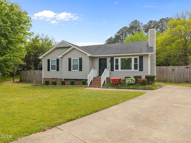 718 E Azalea Court, Fuquay Varina, NC 27526