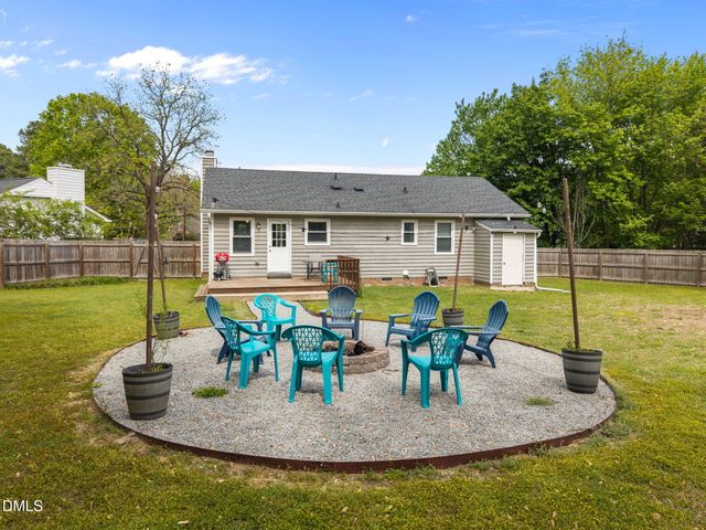 718 E Azalea Court, Fuquay Varina, NC 27526