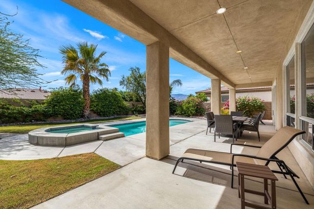 74053 Chinook Circle, Palm Desert, CA 92211