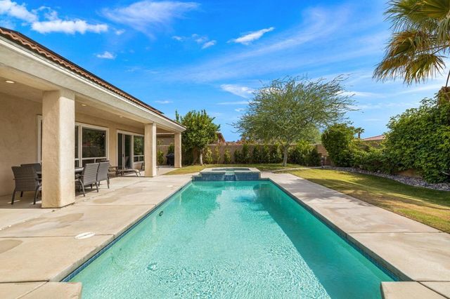 74053 Chinook Circle, Palm Desert, CA 92211