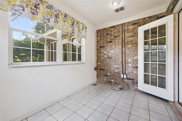 25249 SW 18TH AVENUE, Newberry, FL 32669
