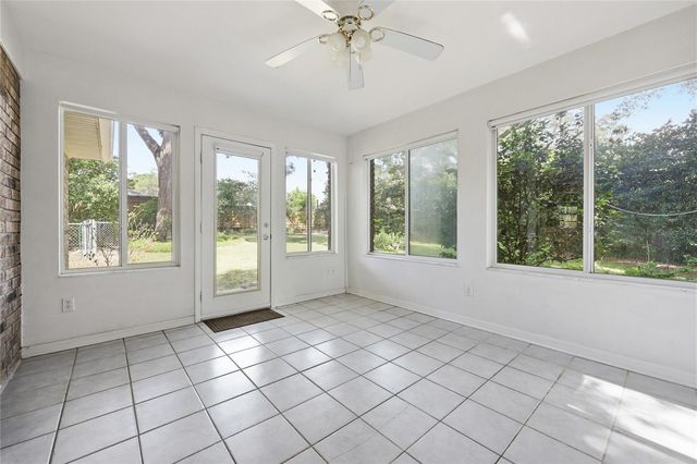 25249 SW 18TH AVENUE, Newberry, FL 32669